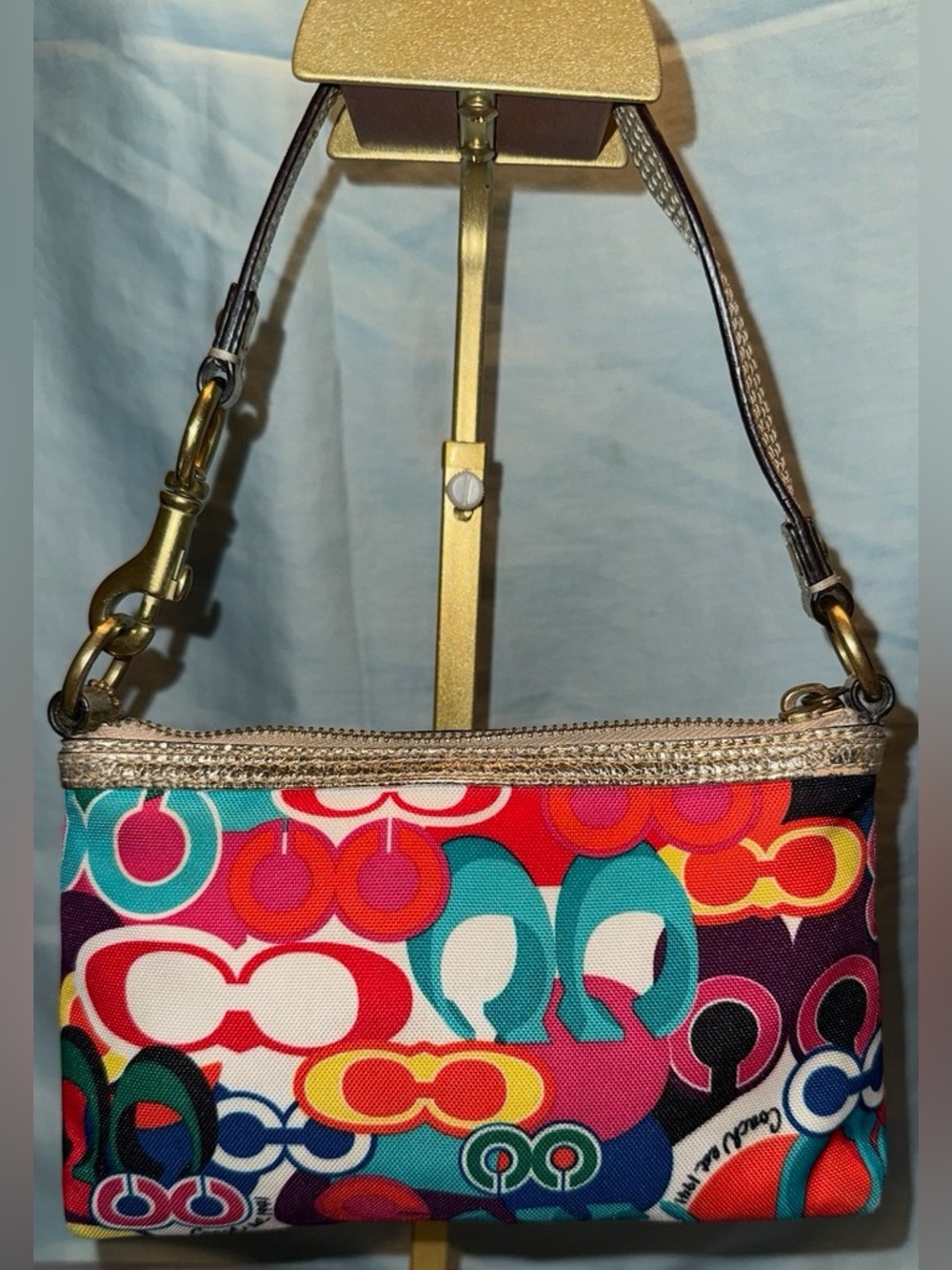 Coach Multicolor Signature 'C' Print Poppy Wristlet with Gold Trim - Picture 2 of 8